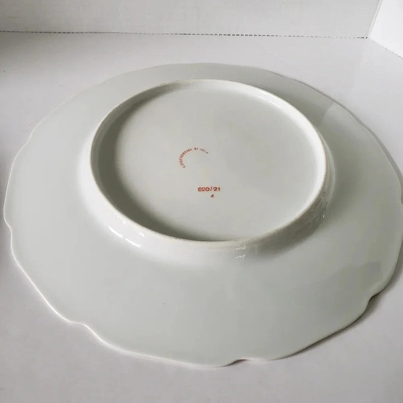 Vintage set of  2 Czechoslovakia Green/Yellow Floral Charger Plates. - Picture 6 of 9